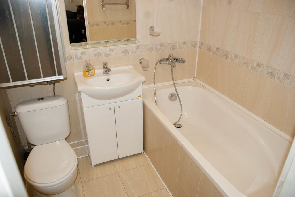 Apartment On Akademika Lazarenka 48A Lviv Kültér fotó