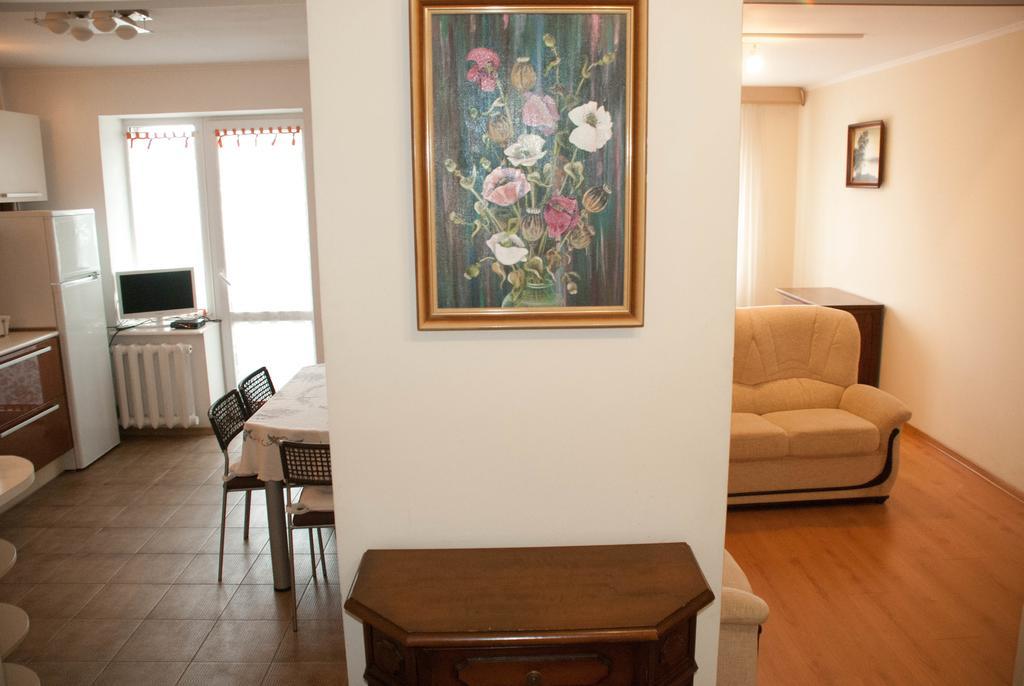 Apartment On Akademika Lazarenka 48A Lviv Kültér fotó